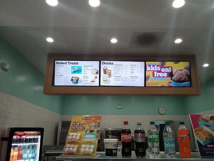 Cinnabon Picture 2