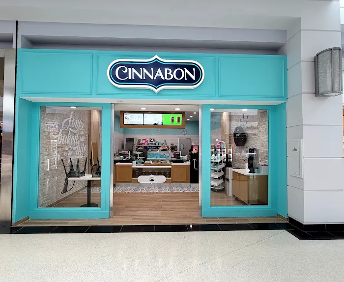 Cinnabon Picture 6