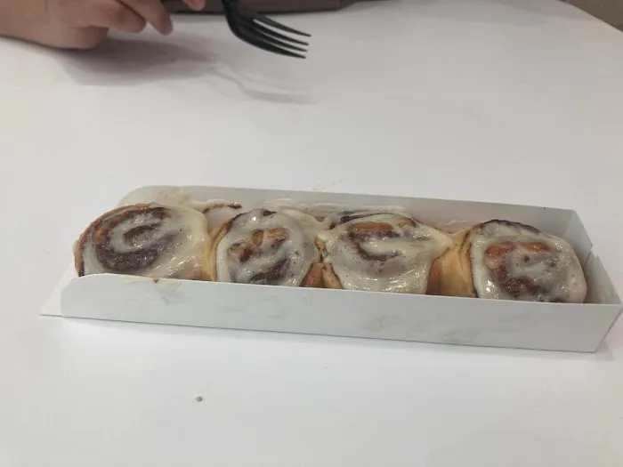 Cinnabon Picture 5