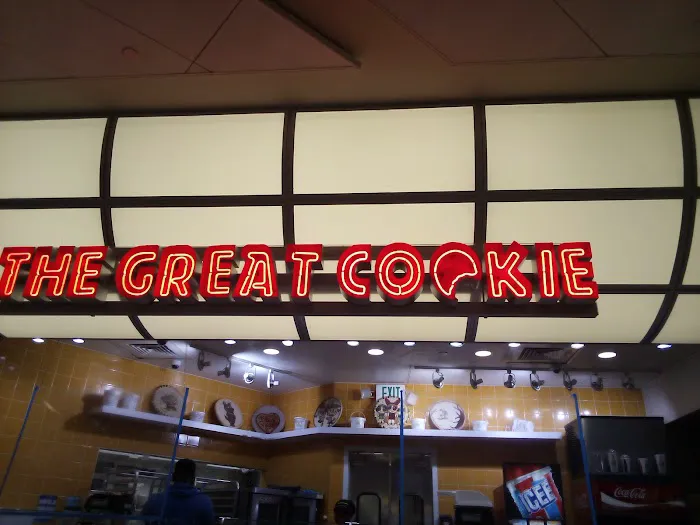 The Great Cookie - Towson Town Center Picture 2