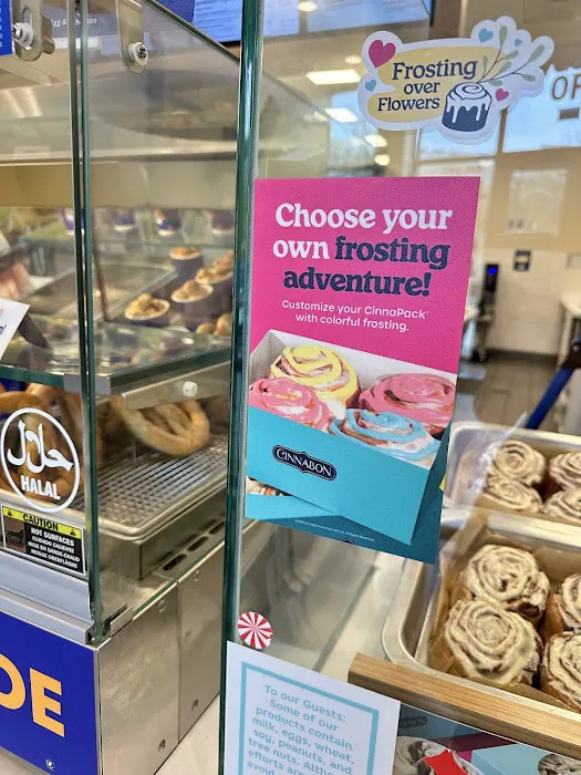 Cinnabon Picture 9