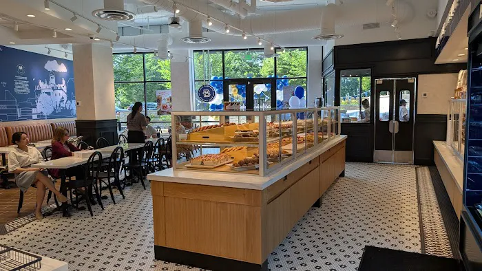 Paris Baguette Picture 5
