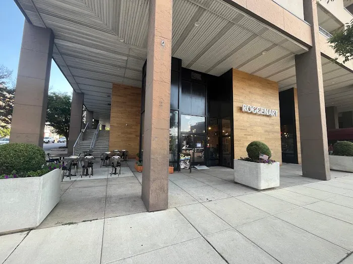 Roggenart European Bakery, Bistro & Cafe Picture 5