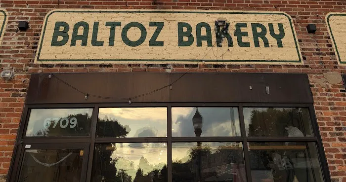 BALTOZ BAKERY Picture 6