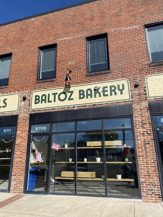 BALTOZ BAKERY Picture 8