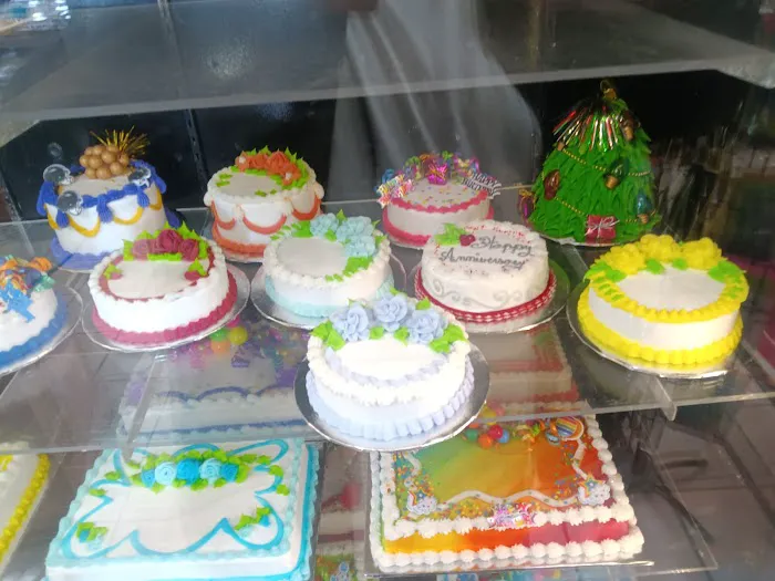 Herman's Bakery & Catering Picture 4