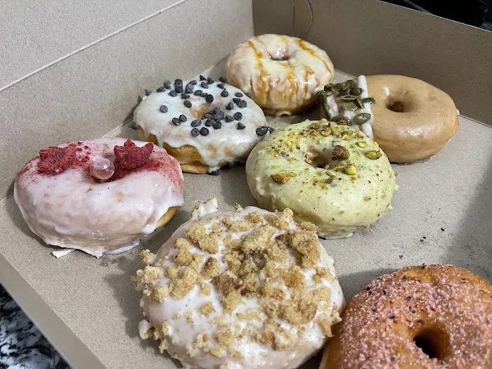 Cloudy Donut Co. Picture 7