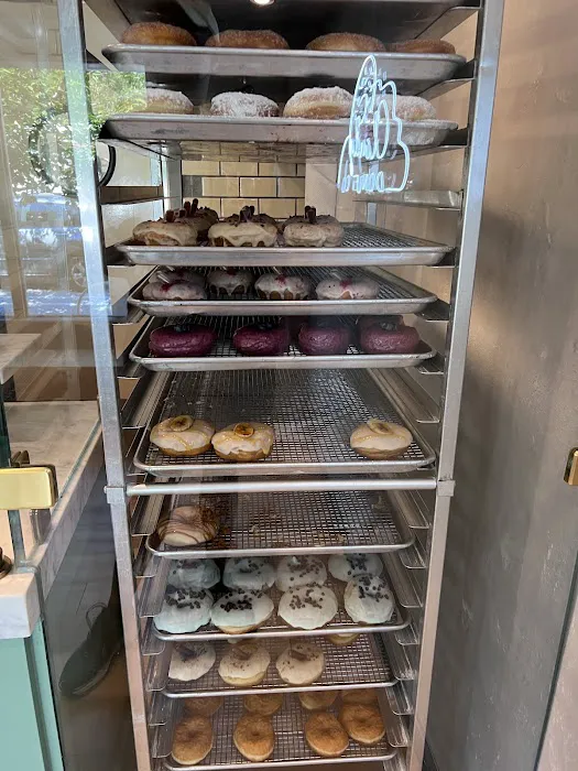 Cloudy Donut Co. Picture 5