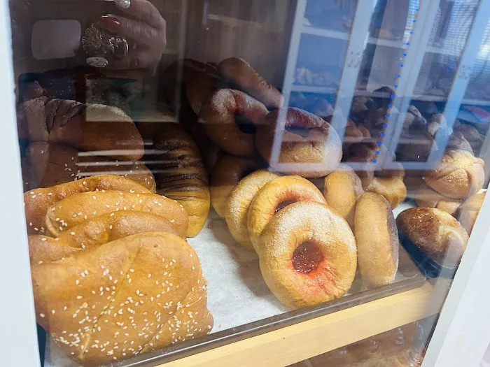 Panaderia La Ideal Picture 6