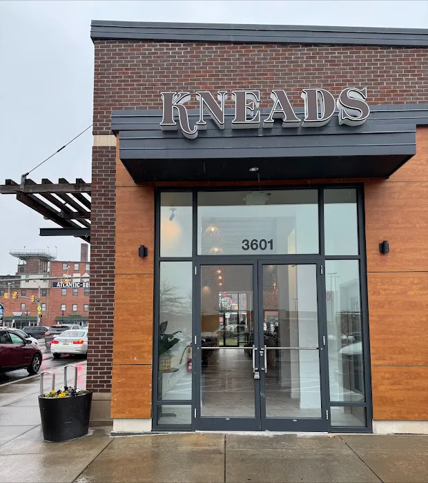 Kneads Bakeshop & Café Picture 5