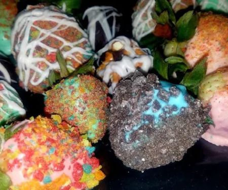 Shyu2019s sweet treat boutique
