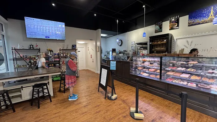 La Baguette French Bakery Picture 1