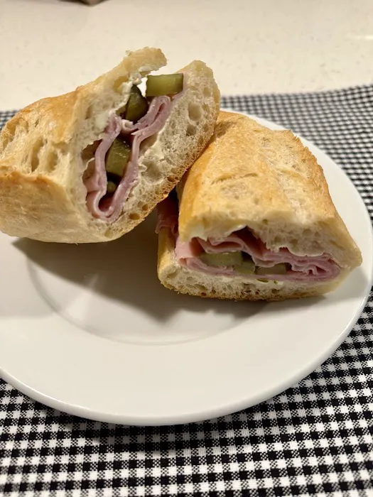 La Baguette French Bakery Picture 4