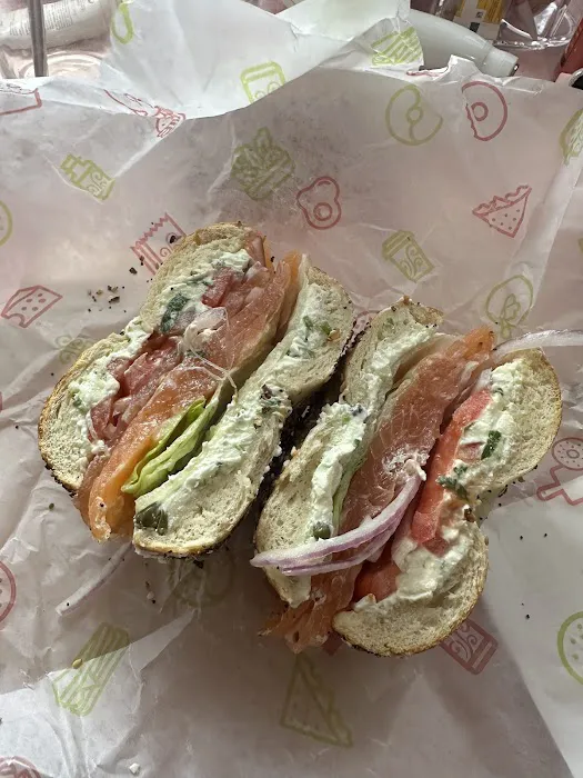 THB Bagelry & Deli of Charles Village Picture 3