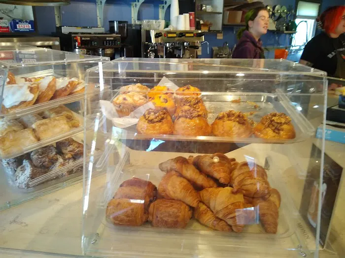 Bonjour Bakery & Cafe Picture 1
