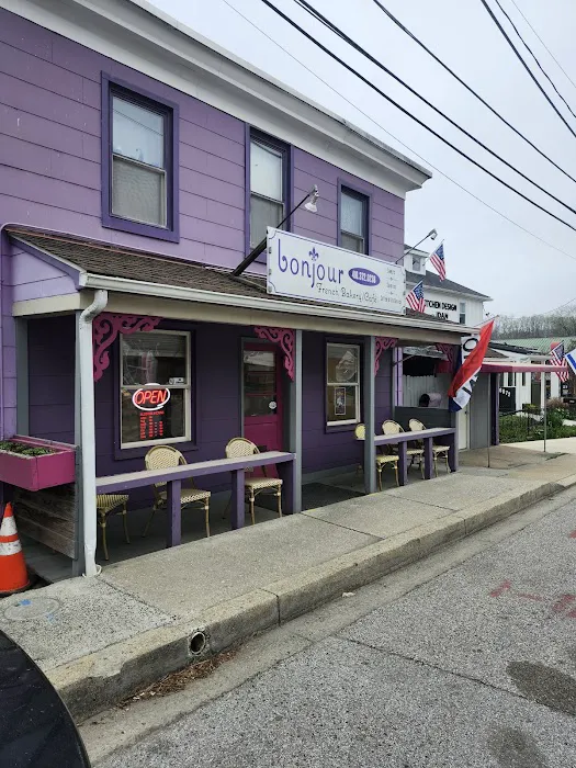 Bonjour Bakery & Cafe Picture 2