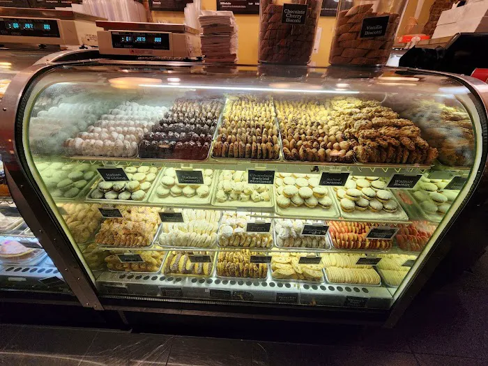 Vaccaro's Italian Pastry Shop, Canton Square Picture 4