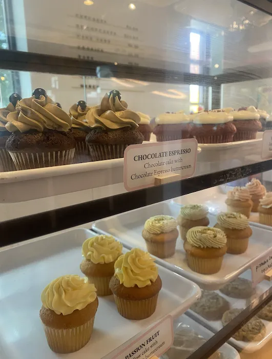 Charm City Cakes Picture 3