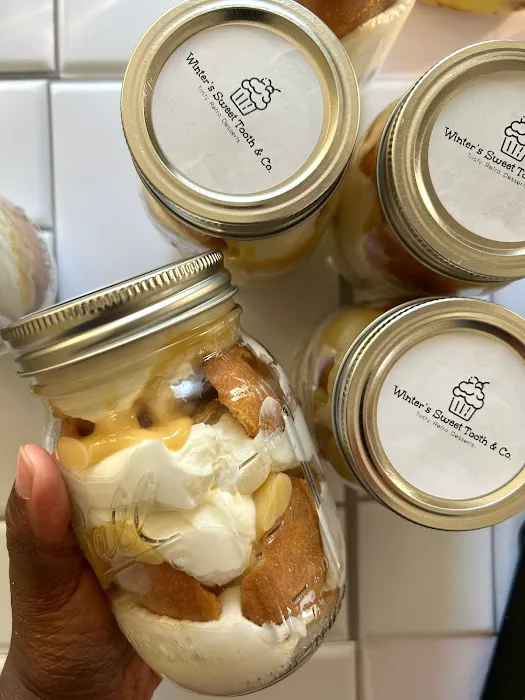 Winter’s Sweet Tooth & Co. Picture 8