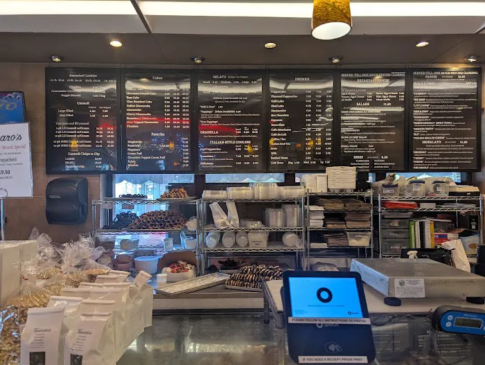 Vaccaro's Italian Pastry Shop, Little Italy Picture 10