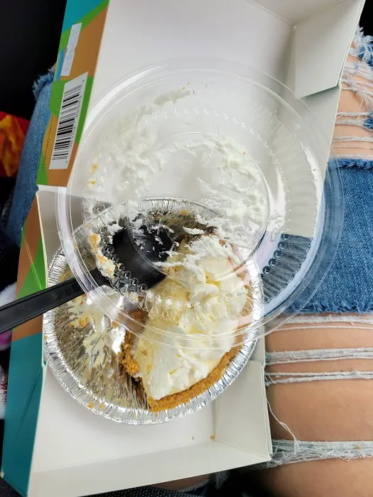 Coastal Key Lime Pie Picture 6
