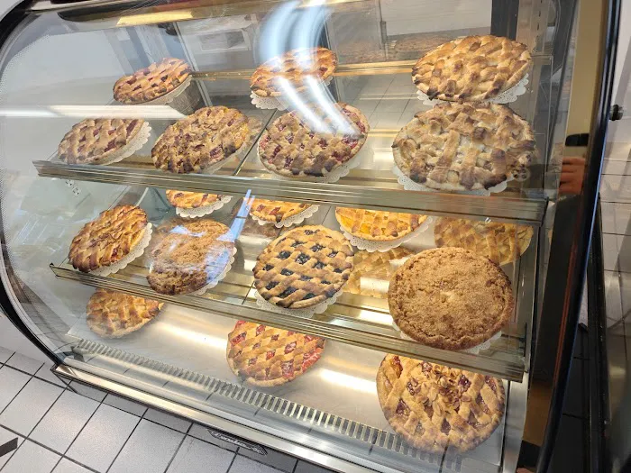 Pasqualini's Bakery Picture 4