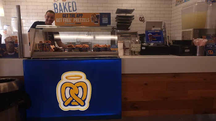 Auntie Anne's Picture 3