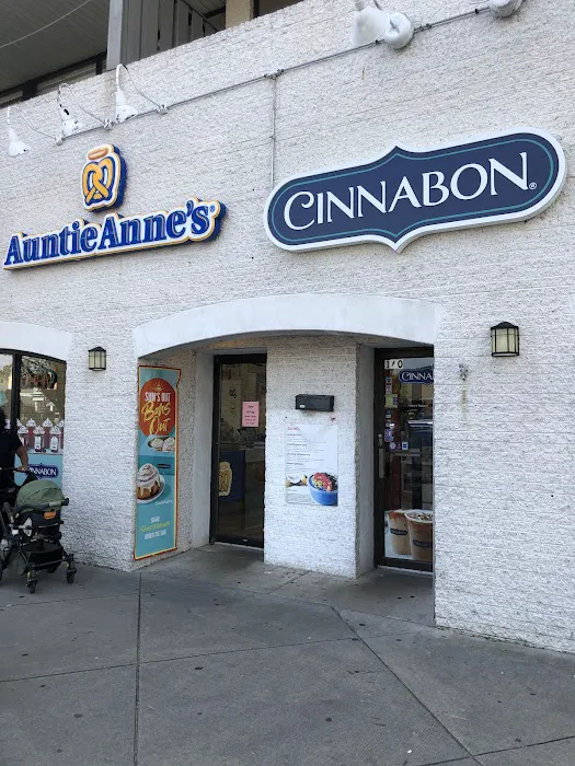 Cinnabon Picture 1