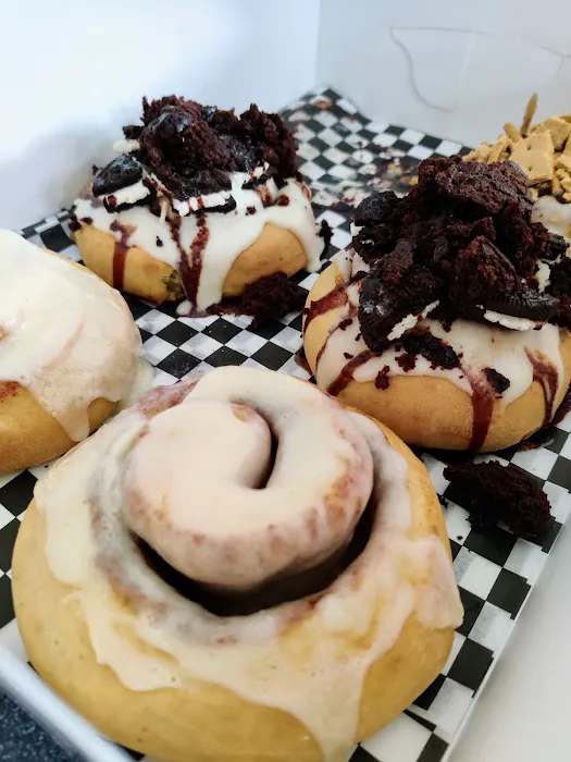 Cinnaholic Picture 7