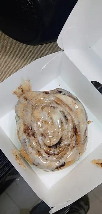 Cinnabon Picture 4