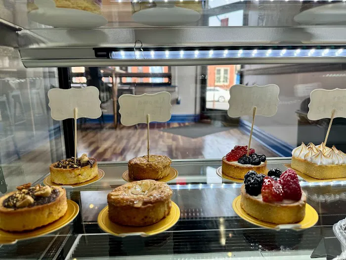 La Cosette - French Artisan Pastry Shop Picture 1