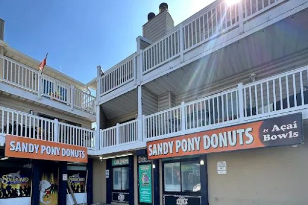 Sandy Pony Donuts & Acai Bowls