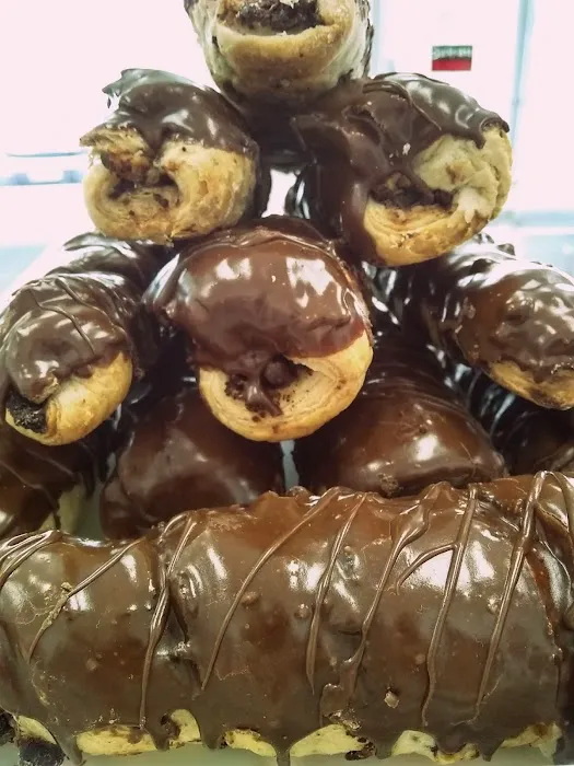 Sion's Bakery Picture 5