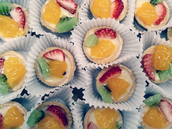 Sion's Bakery Picture 7