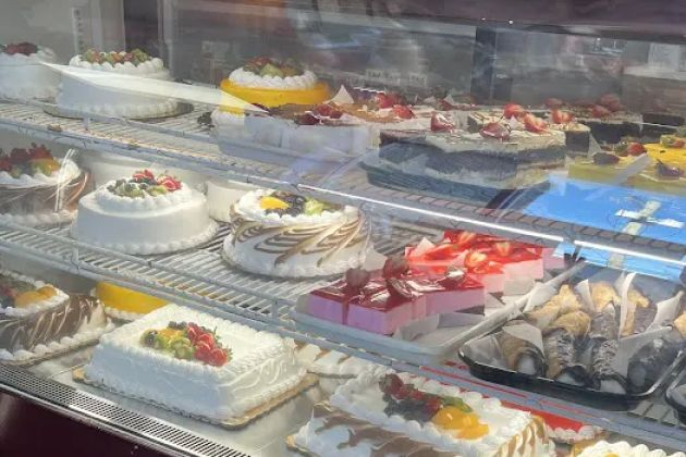 Martinez Grocery and Bakery