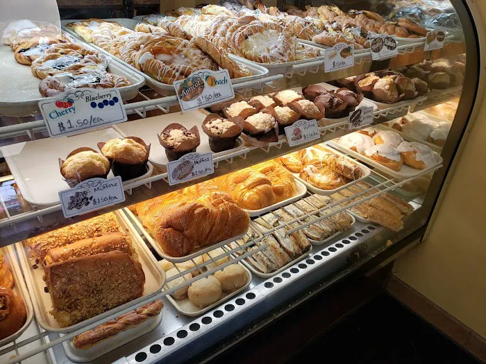 Pariser's Bakery Picture 2
