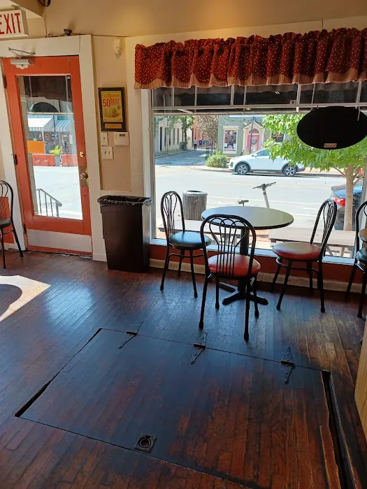 Sam's Bagels Picture 8