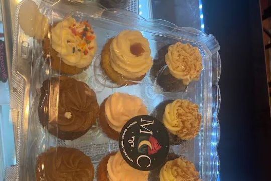 Midnite Confections Cupcakery