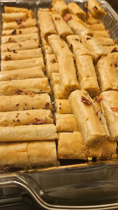 The Queen Bakery Picture 5