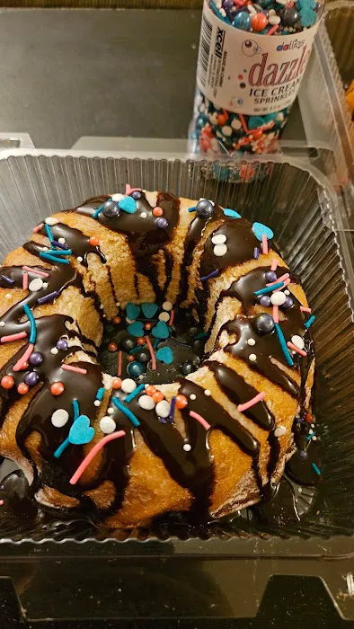 The Queen Bakery Picture 3