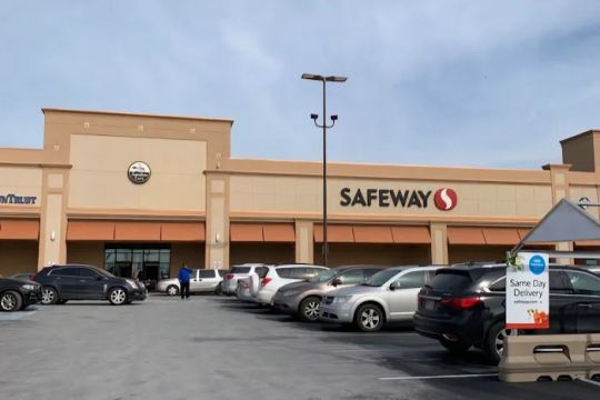 Safeway Bakery
