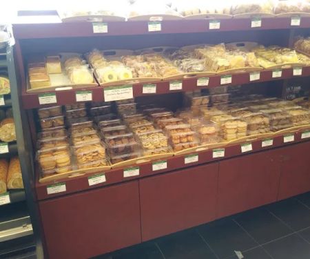 Mo Mo Bakery