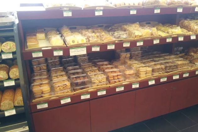 Mo Mo Bakery