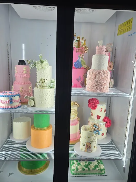 Cedars Cakes LLC Picture 9