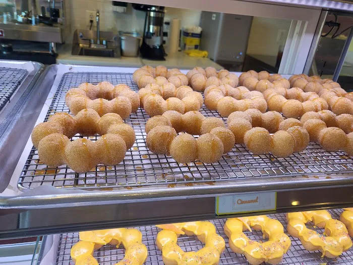 ELLI MOCHI DONUT Picture 2