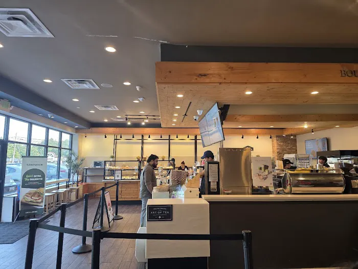 Tous Les Jours Bakery Cafe Picture 3