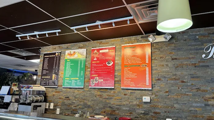Bon Appetit Bakery & Cafe Picture 5