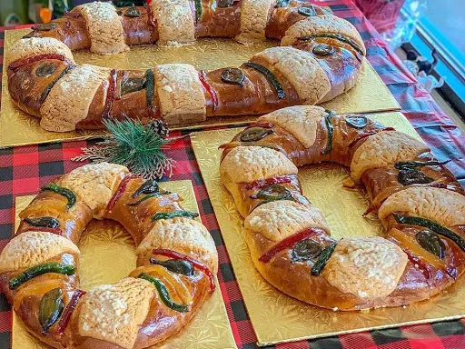 The Mayflower Bakery (La Flor De Mayo Bakery) Picture 5