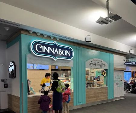 Cinnabon