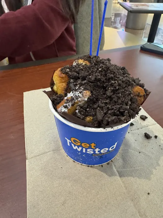 Auntie Anne's Picture 4